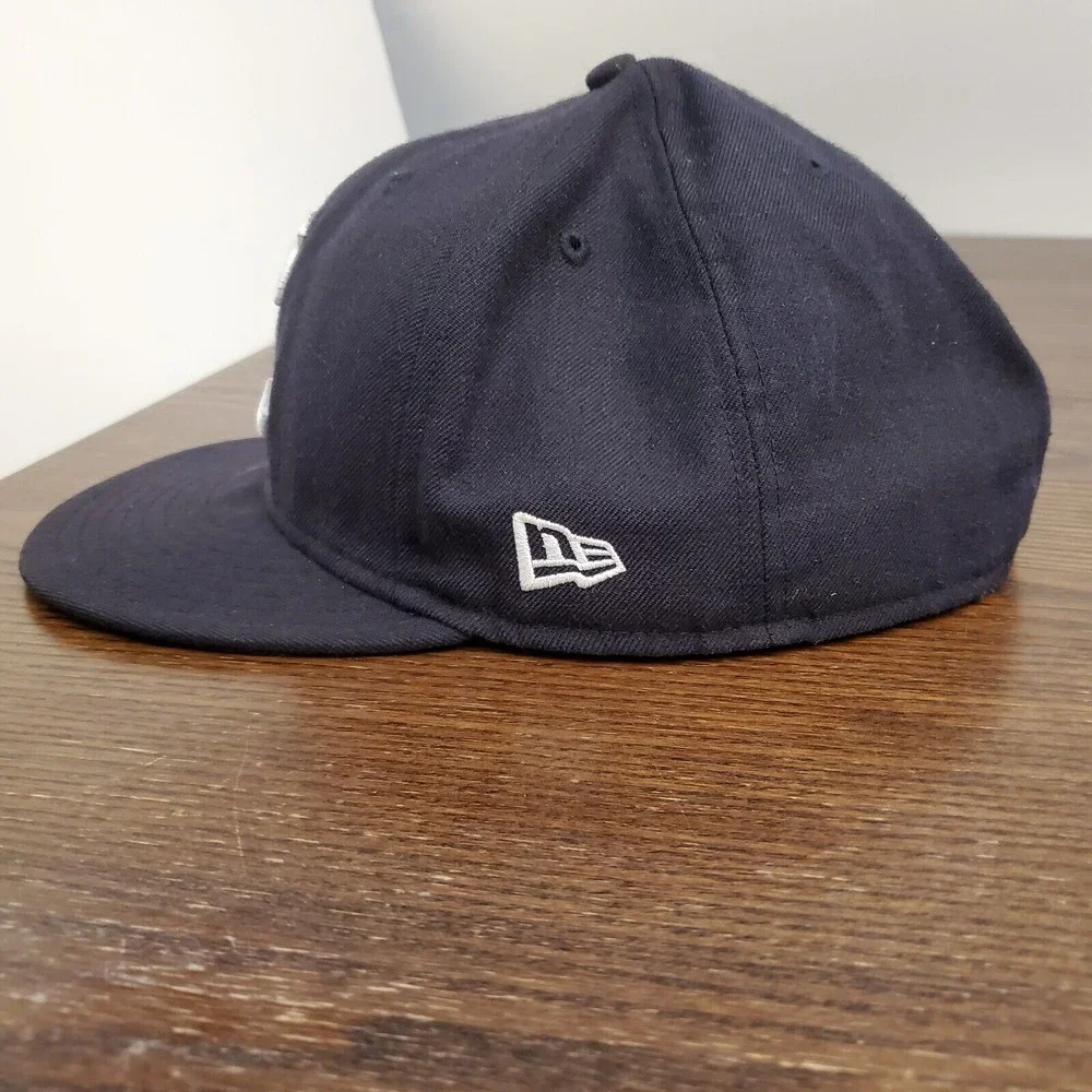 Commonwealth Herringbone C'mon New Era Blk Snap Cap Alt 59fifty Fitted 7